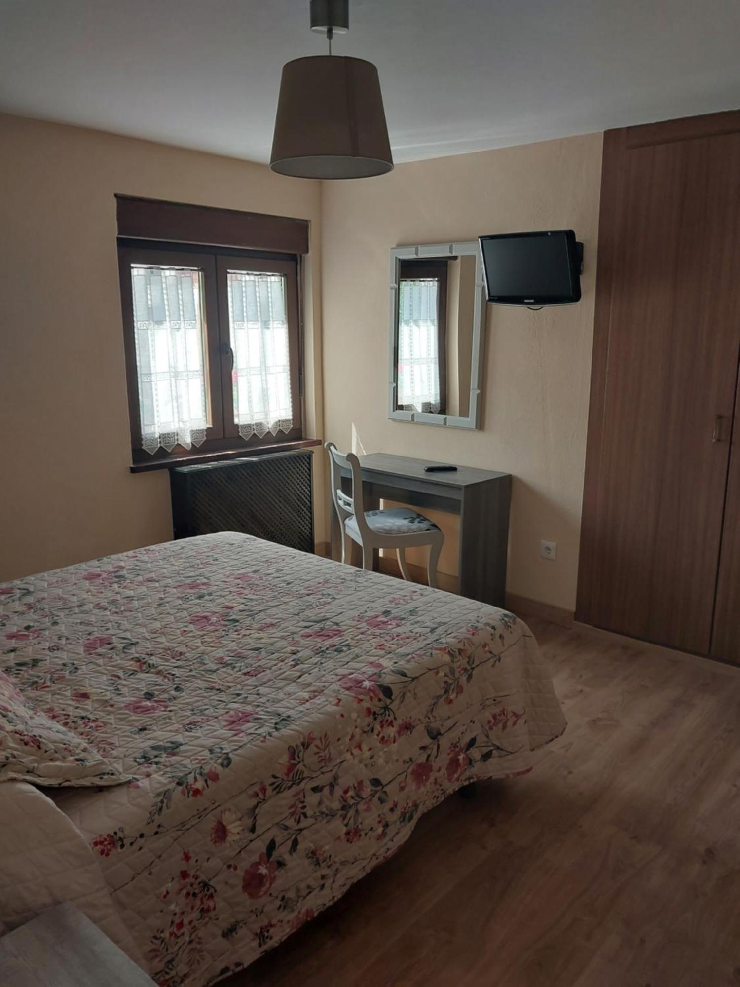 Hotel Rural Cabrales كارينا دي كابراليس الغرفة الصورة