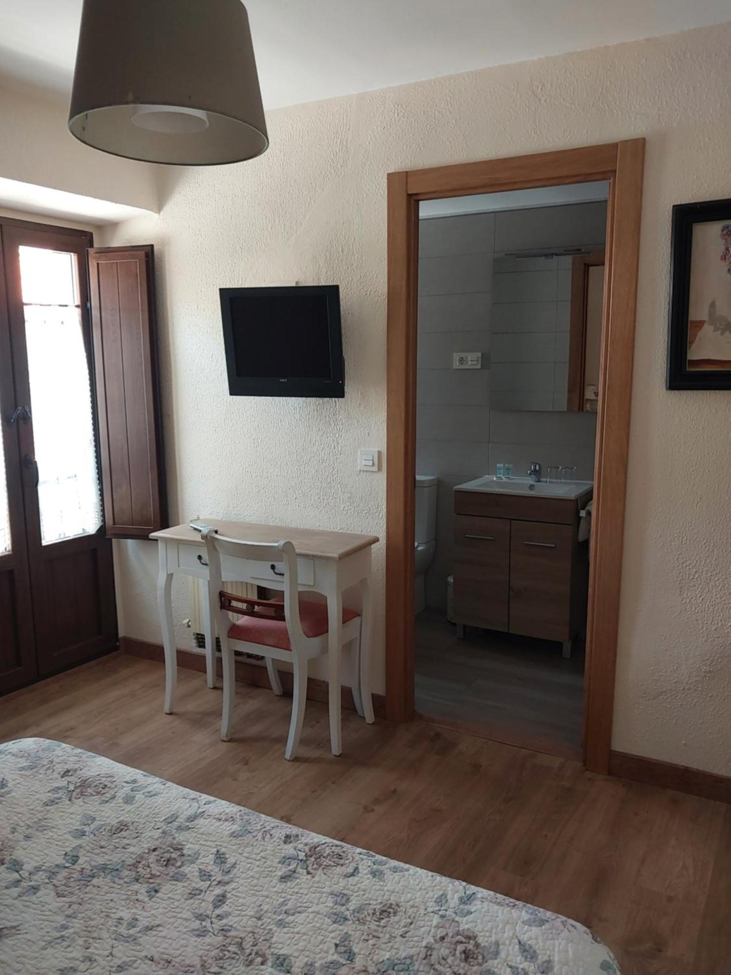 Hotel Rural Cabrales كارينا دي كابراليس الغرفة الصورة